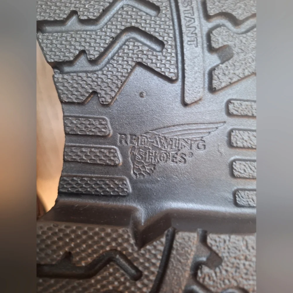 Red Wing Shoes nwot red